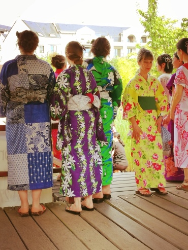 @pink.turtle.blog/ défilé kimonos